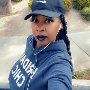 Meet your Posher, Veronica